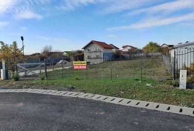Teren de 800 mp, în Central - 8