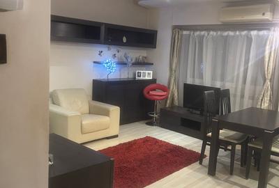 Apartament cu 3 camere decomandat în Arcu