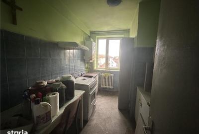 Apartament cu 3 camere decomandat în Independenței - 10