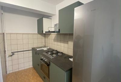Apartament cu 2 camere semidecomandat în Cișmigiu