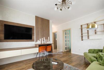 Apartament cu 3 camere semidecomandat în Copou