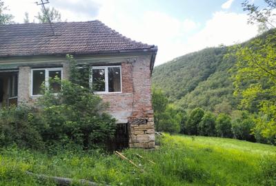 Casă cu 3 camere în Mada