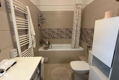 Casă cu 5 camere cu Teren 100 Mp în Chiajna