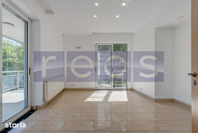 Apartament cu 4 camere în Primăverii