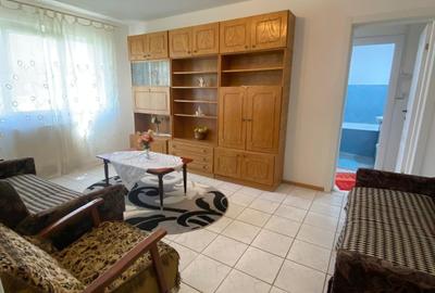 Apartament cu 2 camere semidecomandat în Narcisa