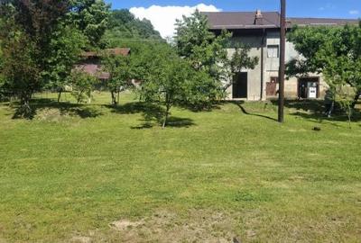 Casă cu 4 camere cu Teren 1000 Mp în Surani - 14