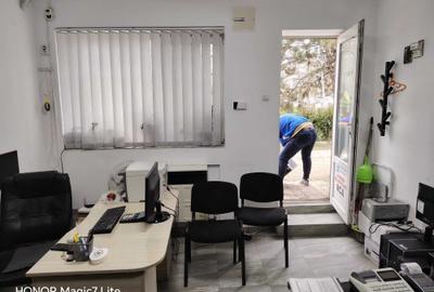 Spațiu comercial, de 21 mp, în Central - 5