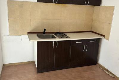 Casă cu 3 camere cu Teren 90 Mp în Calarași 4