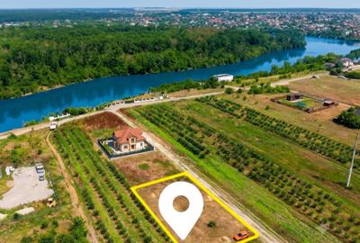 Teren Construcții intravilan de 728 mp, în Brănești