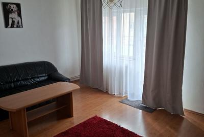 Apartament cu 2 camere decomandat în Craiovița Nouă
