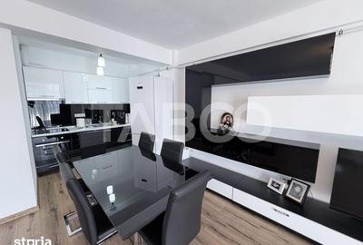 Apartament cu 3 camere decomandat în Vasile Aaron