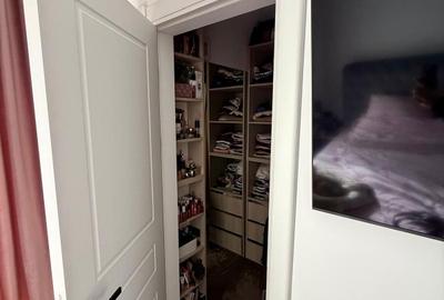 Apartament cu 4 camere decomandat în Palazu Mare - 6