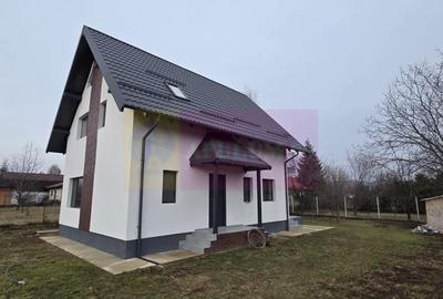 Casă individuală cu 4 camere cu Canalizare în Brebu - 1