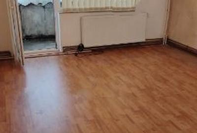 Apartament cu 2 camere semidecomandat în Vitan
