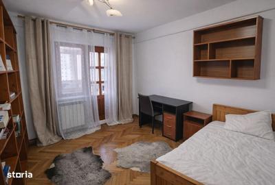 Apartament cu 3 camere decomandat în Păcurari - 3