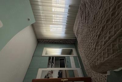 Apartament cu 3 camere semidecomandat în Central - 1