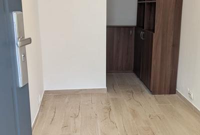 Spațiu comercial, de 10 mp, în Ultracentral