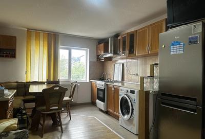 Apartament cu 2 camere decomandat în Central - 1