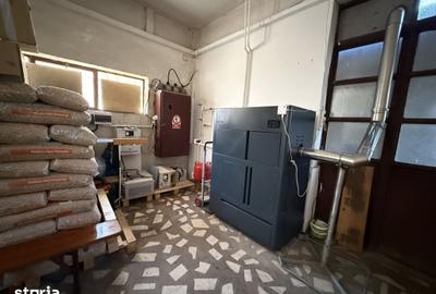 Casă cu 5 camere cu Teren 900 Mp în Central