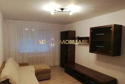 Apartament cu 2 camere decomandat, mobilat în Sălăjan