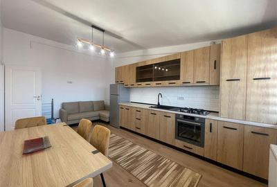 Apartament cu 3 camere decomandat, mobilat în Ipotești - 1