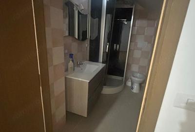 Apartament cu 3 camere semidecomandat în Braytim