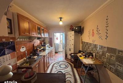 Apartament cu 3 camere decomandat în Ultracentral