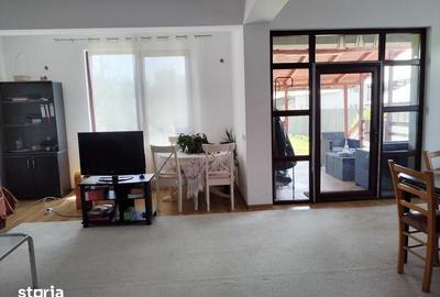 Casă cu 4 camere cu Teren 190 Mp în Bezdead - 4