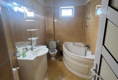 Casă individuală cu 6 camere cu Canalizare în Ariceștii Rahtivani - 9