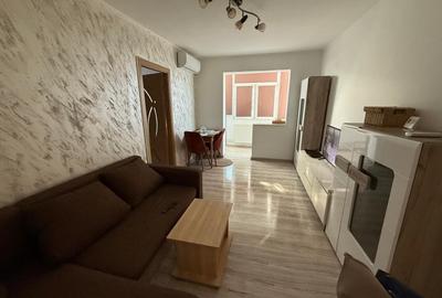Apartament cu 2 camere semidecomandat în Tomis Nord
