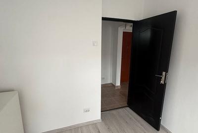 Garsonieră decomandată în Astra - 3