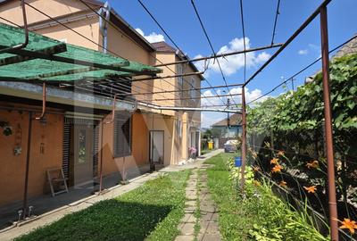 Casă cu 3 camere cu Canalizare în Vitrometan - 1