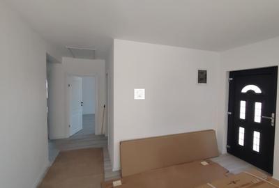 Casă individuală cu 4 camere cu Canalizare în Dârza - 11