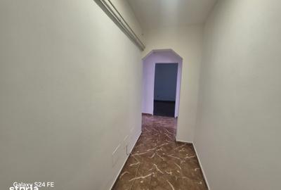Apartament cu 3 camere în Dumbrava - 9