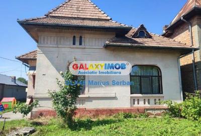 Casă cu 3 camere cu Teren 2354 Mp în Răzvad