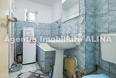 Apartament cu 2 camere semidecomandat în Piața Centrală