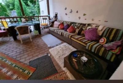 Apartament cu 4 camere în Gruia - 3