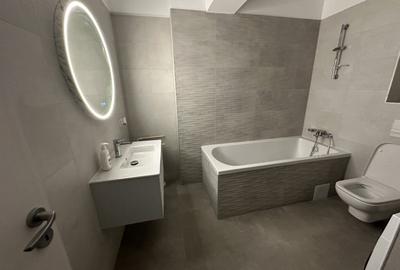 Apartament cu 3 camere decomandat, mobilat în Tractorul - 4