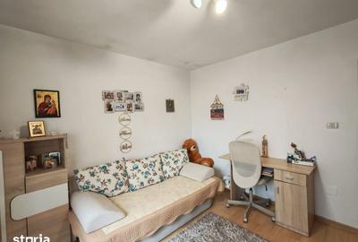 Casă cu 4 camere cu Teren 450 Mp în Letea Veche