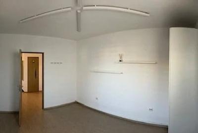 Spațiu comercial, de 45 mp, în Central - 2