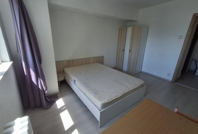 Apartament cu 3 camere semidecomandat, mobilat în Colentina - 5
