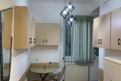 Apartament cu 2 camere decomandat în Central - 6