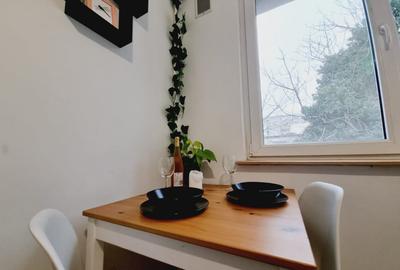 Apartament cu 2 camere semidecomandat, mobilat în Titan - 7