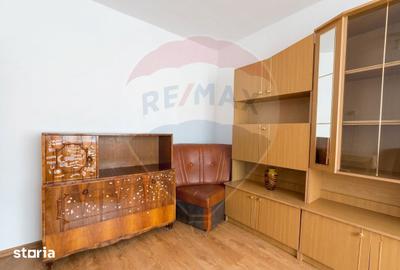Apartament cu 3 camere decomandat în Central - 3