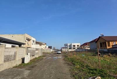 Teren Construcții intravilan de 365 mp, în Km 5 - 3