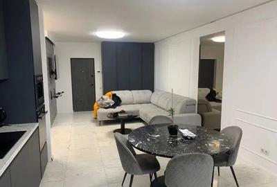 Apartament cu 2 camere semidecomandat, mobilat în Borhanci