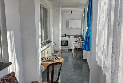 Apartament cu 2 camere decomandat în Central - 2