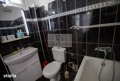 Spațiu comercial, de 60 mp, în Central