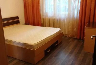 Apartament cu 2 camere semidecomandat în Fundeni