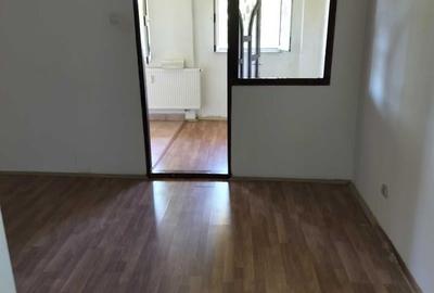 Garsonieră semidecomandată, mobilată în Lăpuș